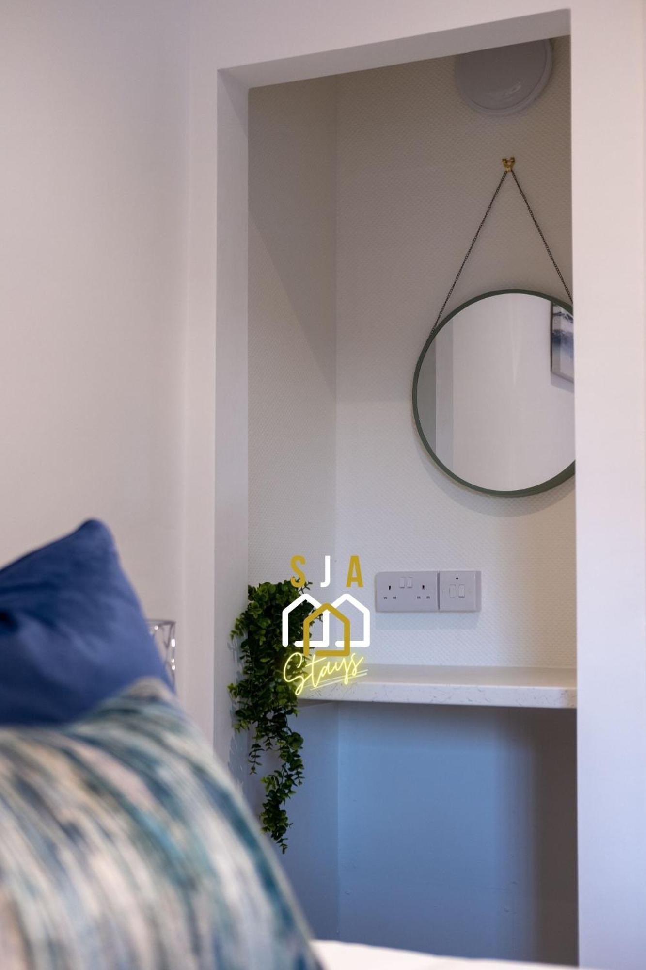 Apartment Holburn Hideaway - Sja - Modern 2 Bed Aberdeen